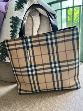 Authentic Burberry London Nova Check Tote Bag Beige Plaid Shoulder Purse Italy